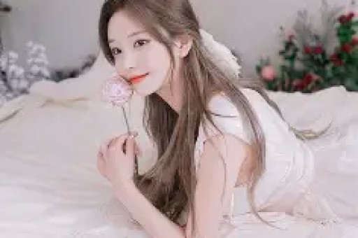 高迪自曝与大美的“网红恋曲”：酒店同房一幕、马赛克恋情与直播倦怠